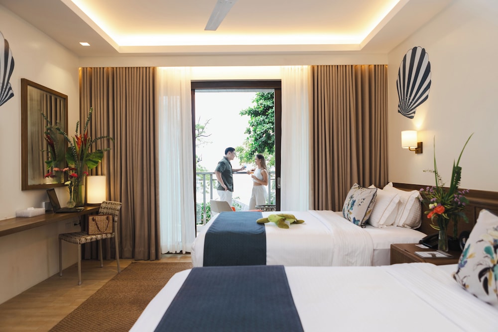 SUITE, OCEAN VIEW
