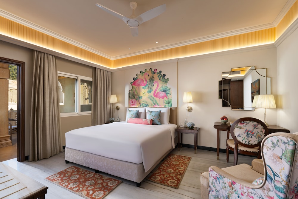 Palace, Double Bed