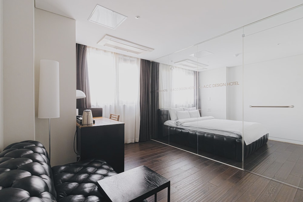 Acc Design Hotel 16/70