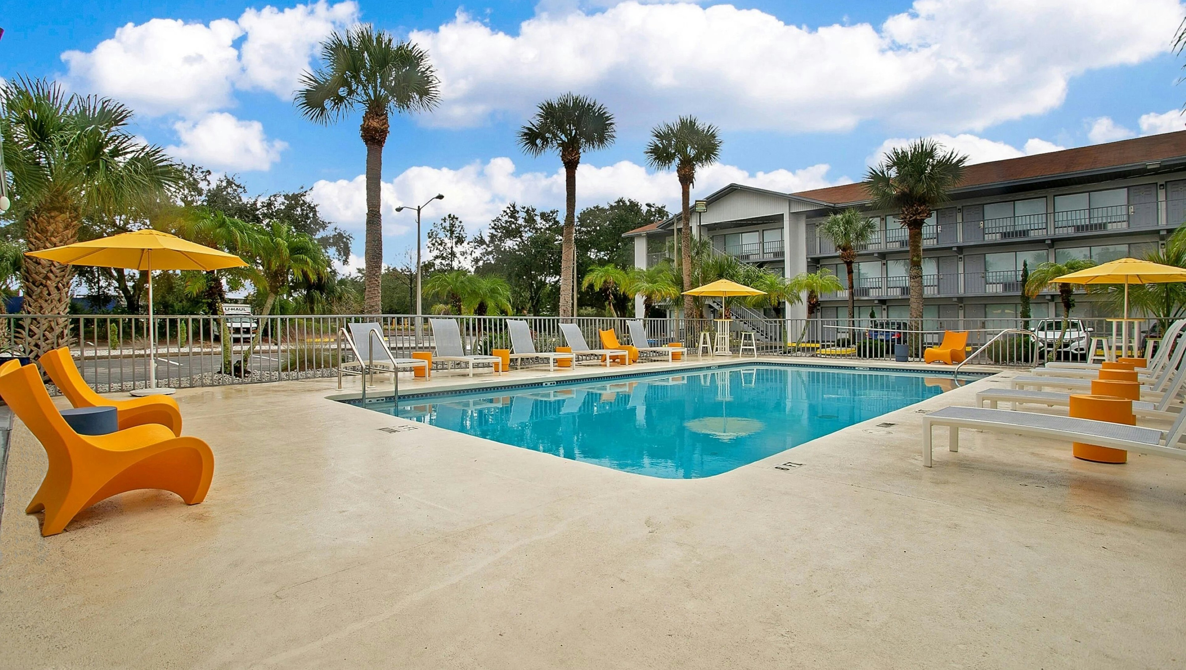 Home 1 Suites Extended Stay - Kissimmee 12/17