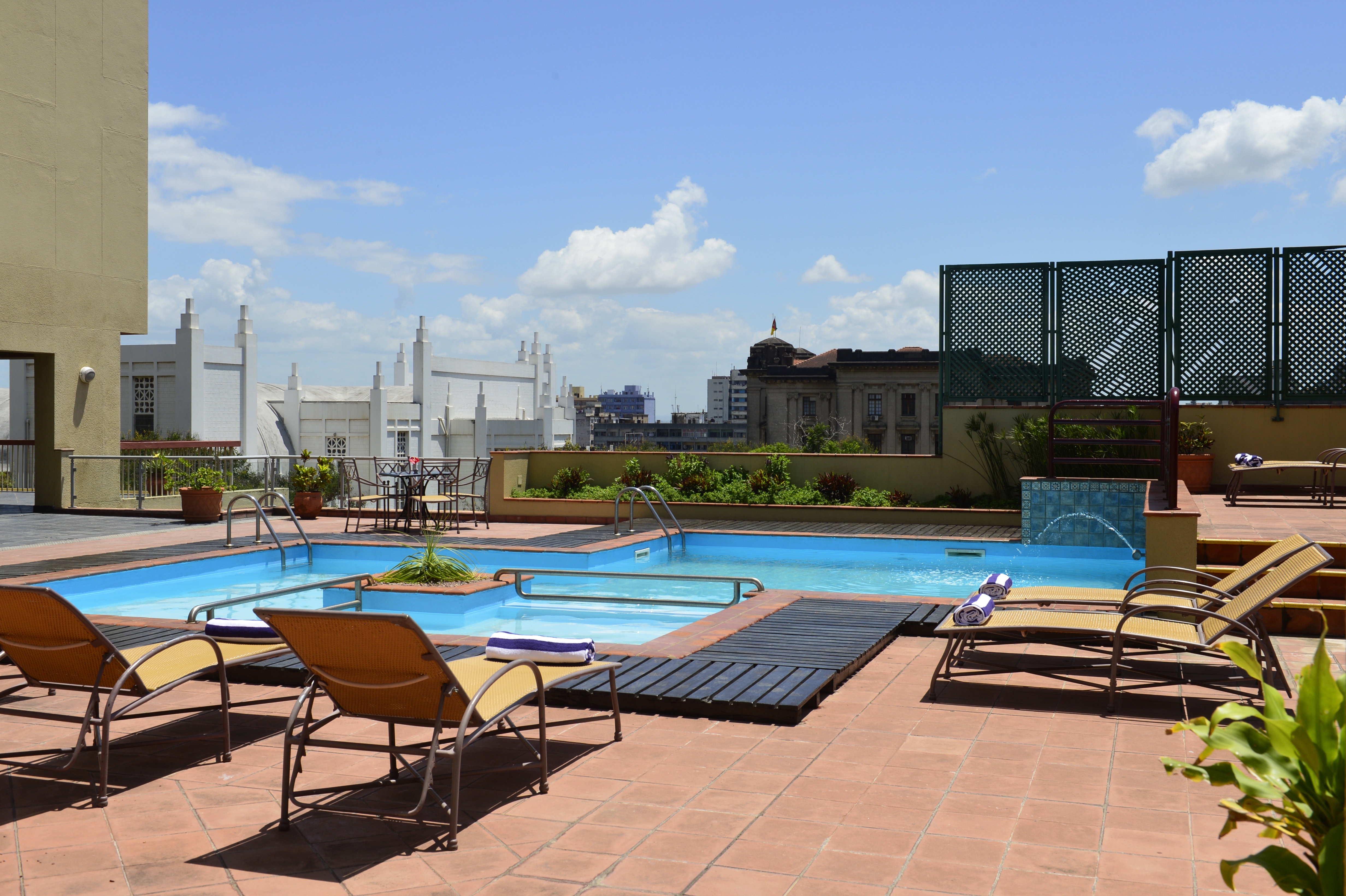 Pestana Rovuma 33/60