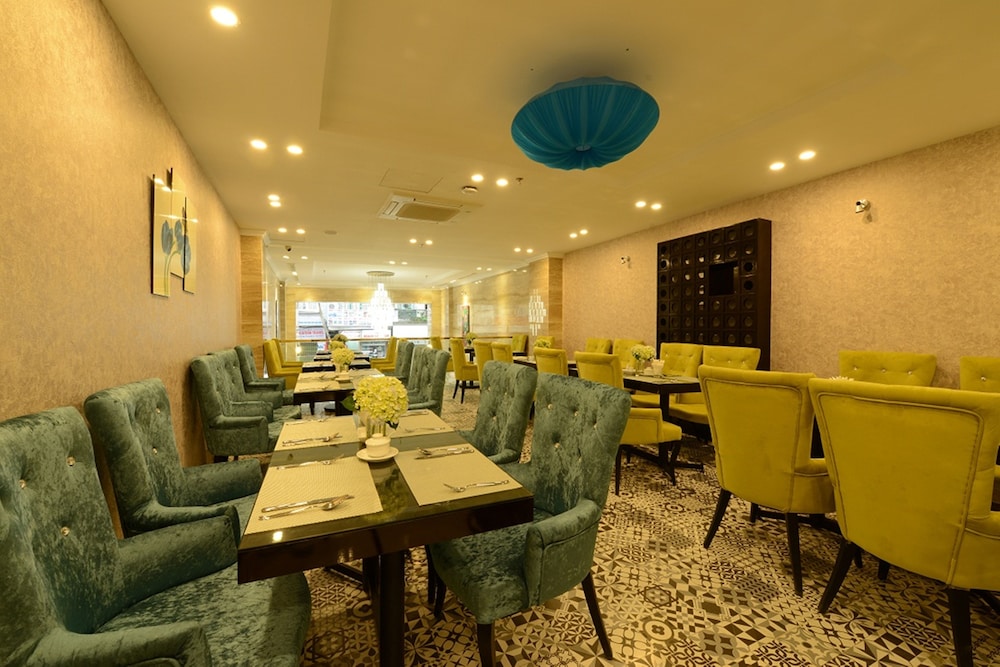 Hanoi Emerald Waters Hotel Spa 50/73