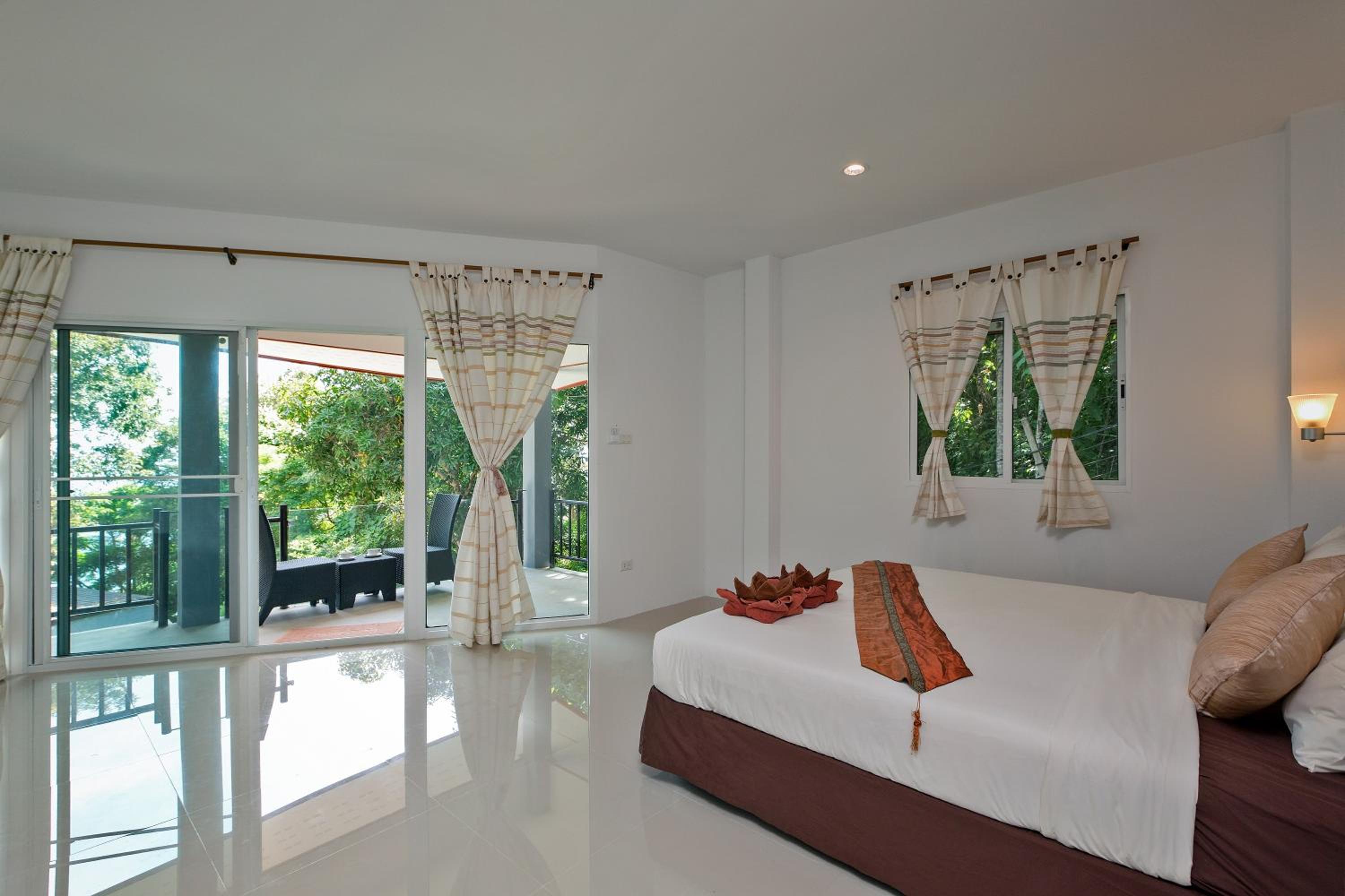 Cliff Bungalow