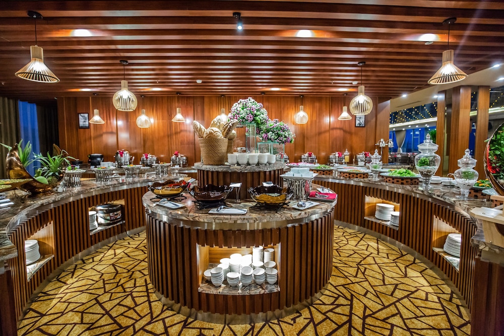 Central Luxury Ha Long Hotel 62/72