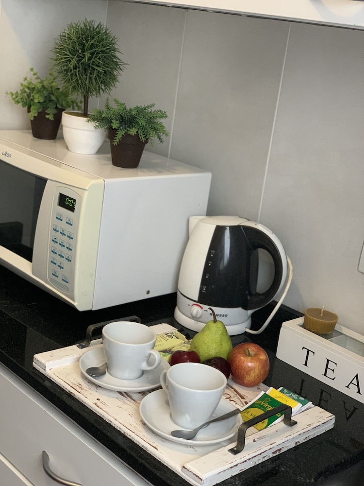 NOVUM SUITES 13/24