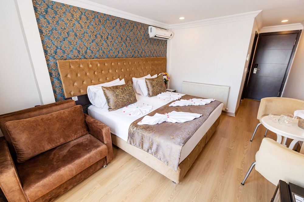 KUMRU HOTEL 10/50