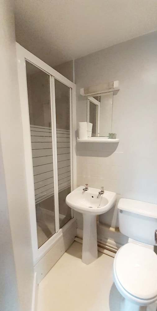The Countryman Hotel - B&B 50/50