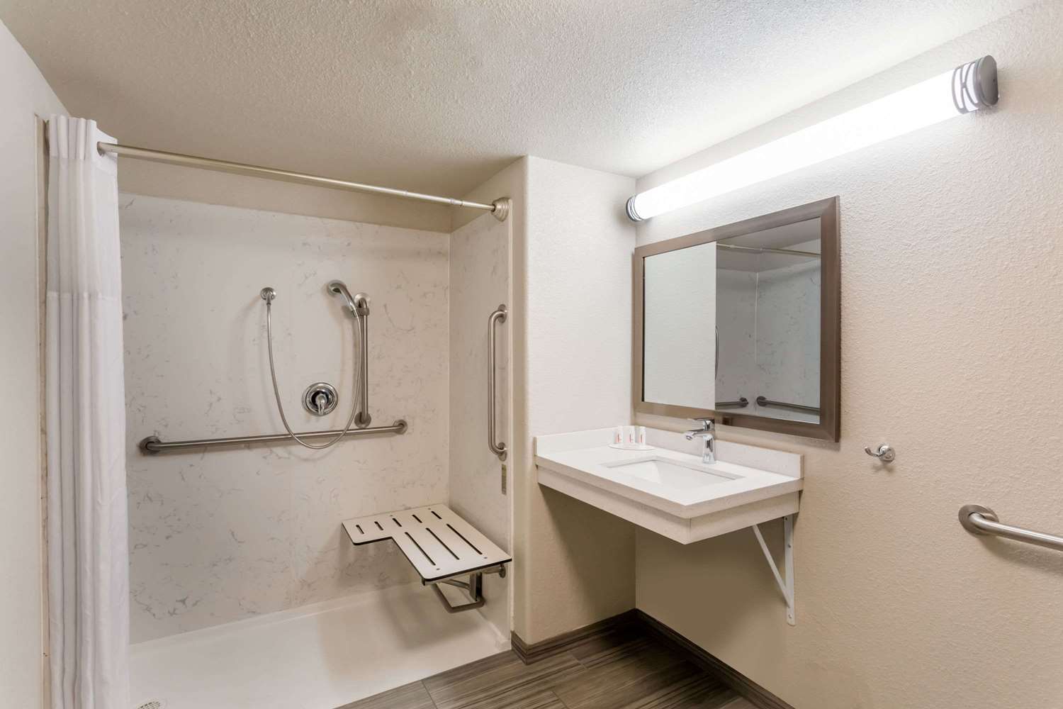 Days Inn by Wyndham Yosemite Area 13/13