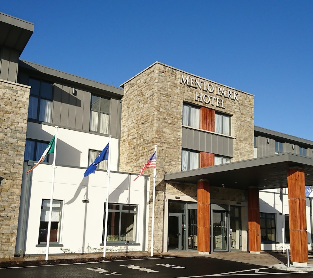 Menlo Park Hotel in GALWAY