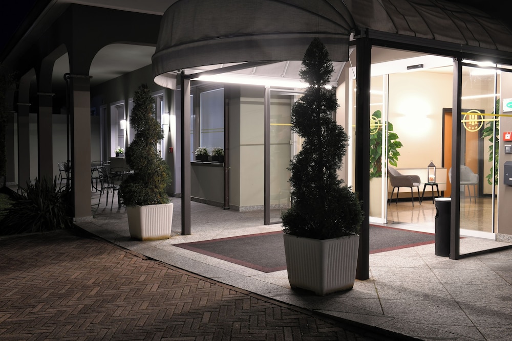 HOTEL INTERNAZIONALE 3/50