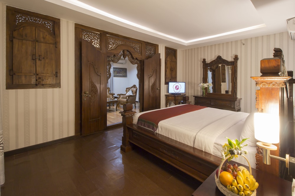 Grand Puri Saron Yogyakarta 16/58