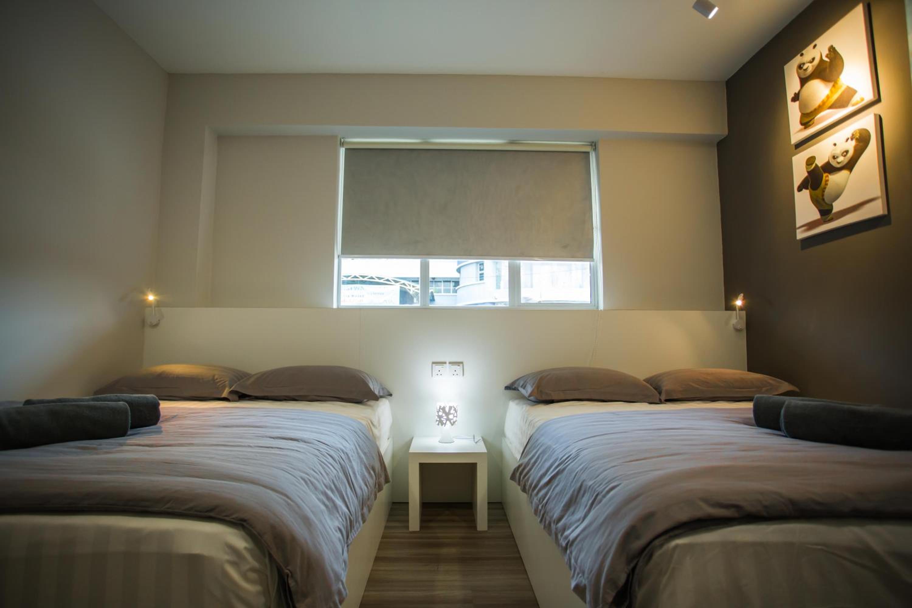 Deluxe, Double or Twin Bed