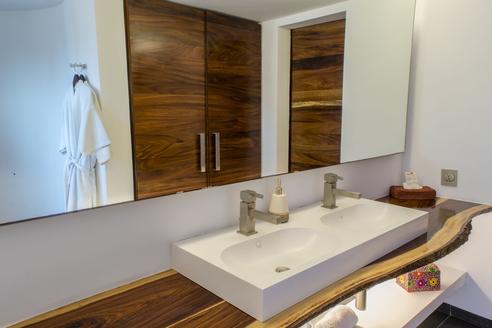 Isla Tajin Beach and River Resort 50/54