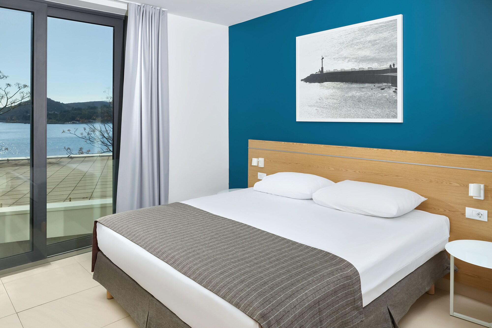 1 Bedroom, Premium, Villa, Queen Bed, Sea Side, Sofa