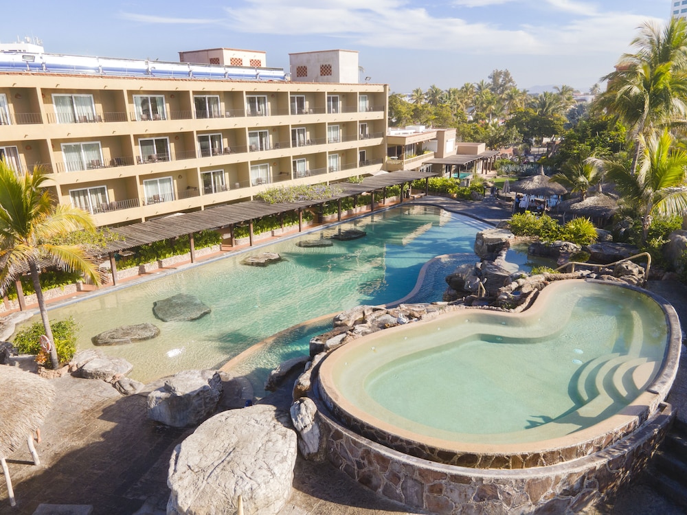 Hotel Playa Mazatlan 10/50