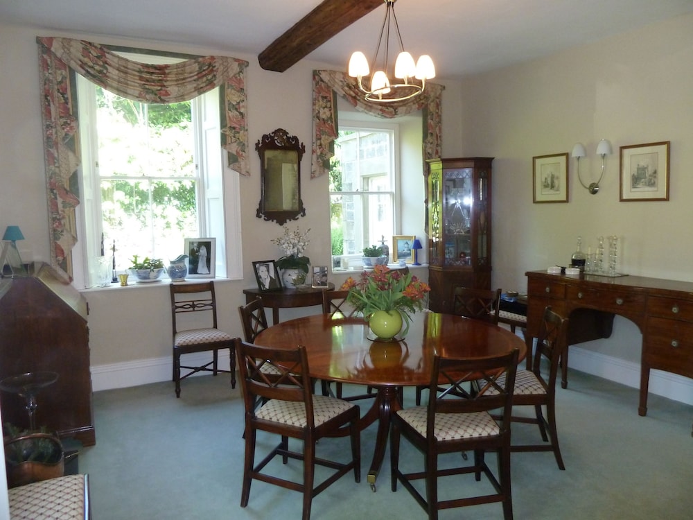 The Old Vicarage B&B 28/50