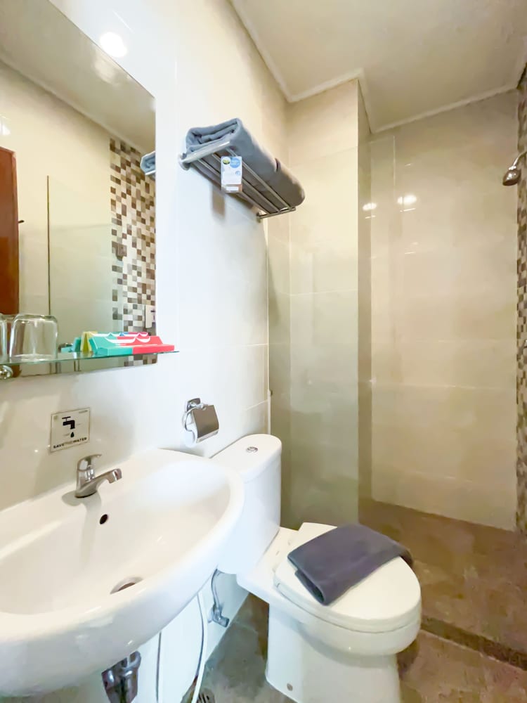 Hotel 88 Embong Kenongo 70/71