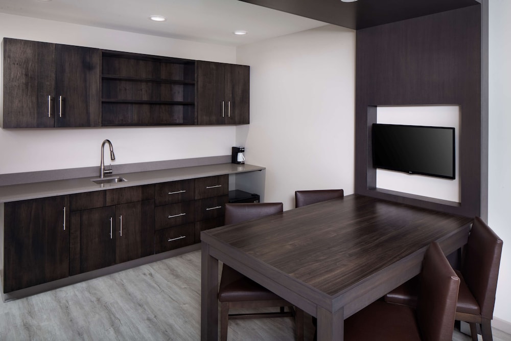 Hyatt Place Poughkeepsie 17/21