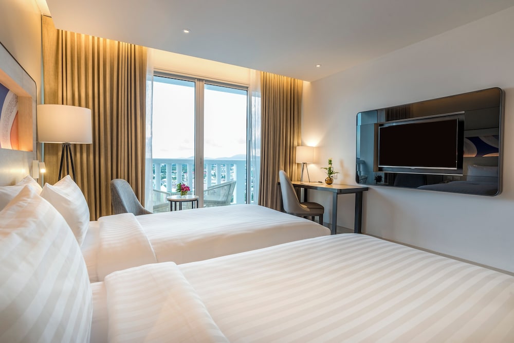 Novotel Phuket City Phokeethra 20/66