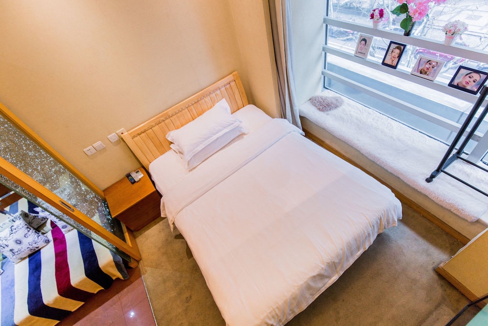 Shanghai Jia Rong Hotel Apartment 65/78