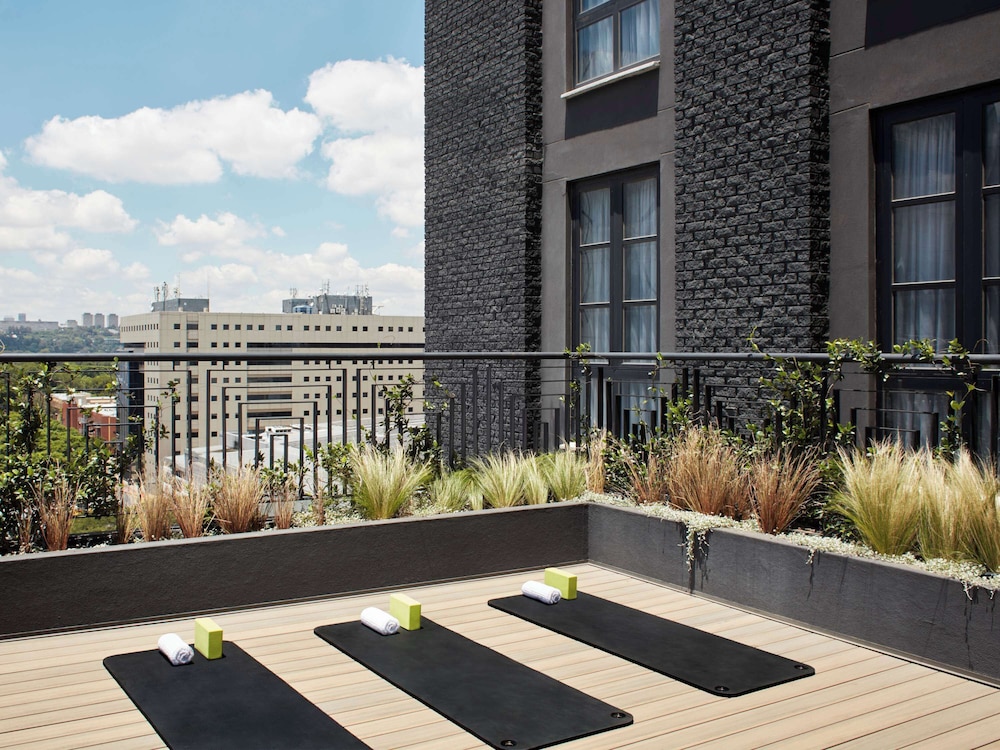 Hyde Johannesburg Rosebank 44/69