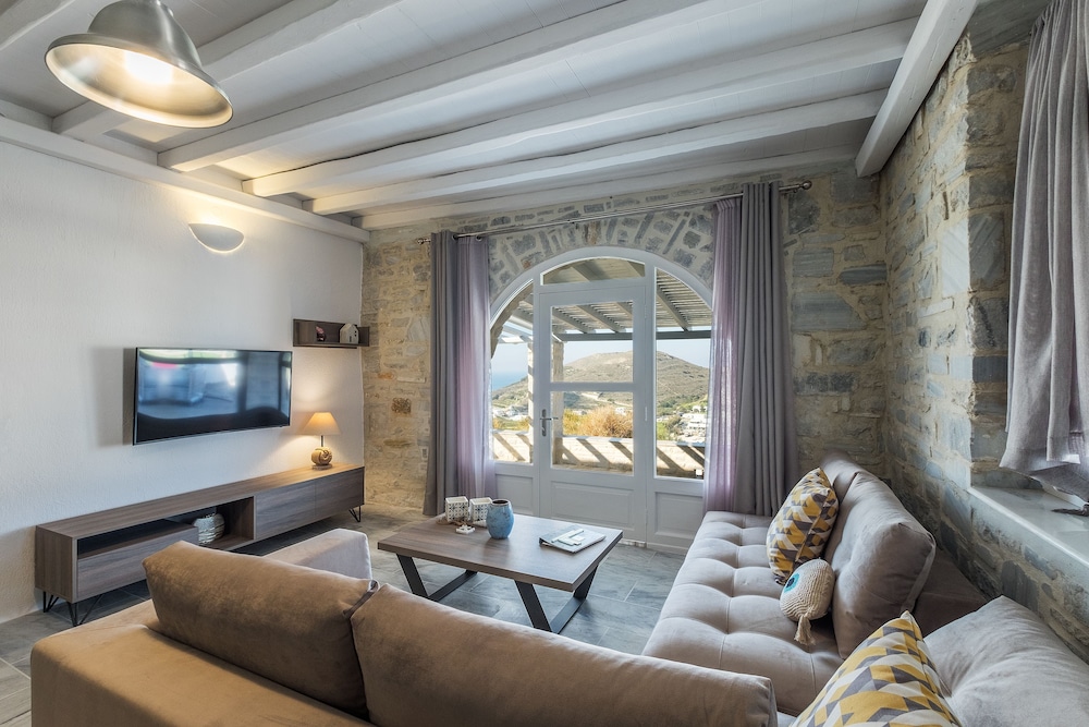 Paros Nereids Villas 23/50