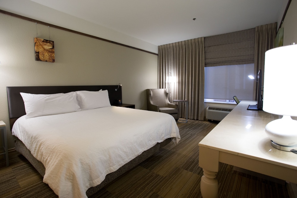 Hilton Garden Inn Bentonville Hotel 14/62