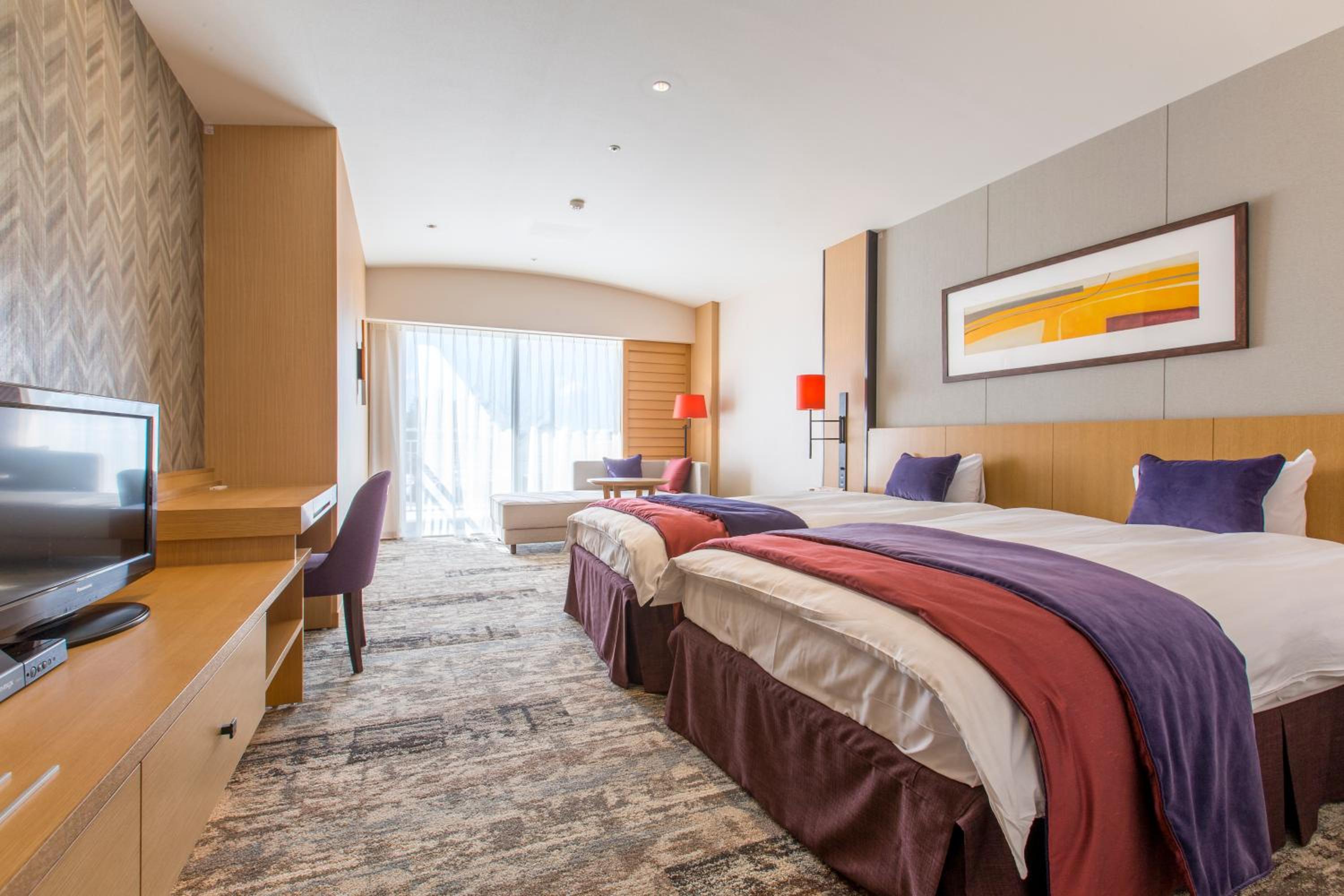 Room, Twin Beds, Sofa, Balcony