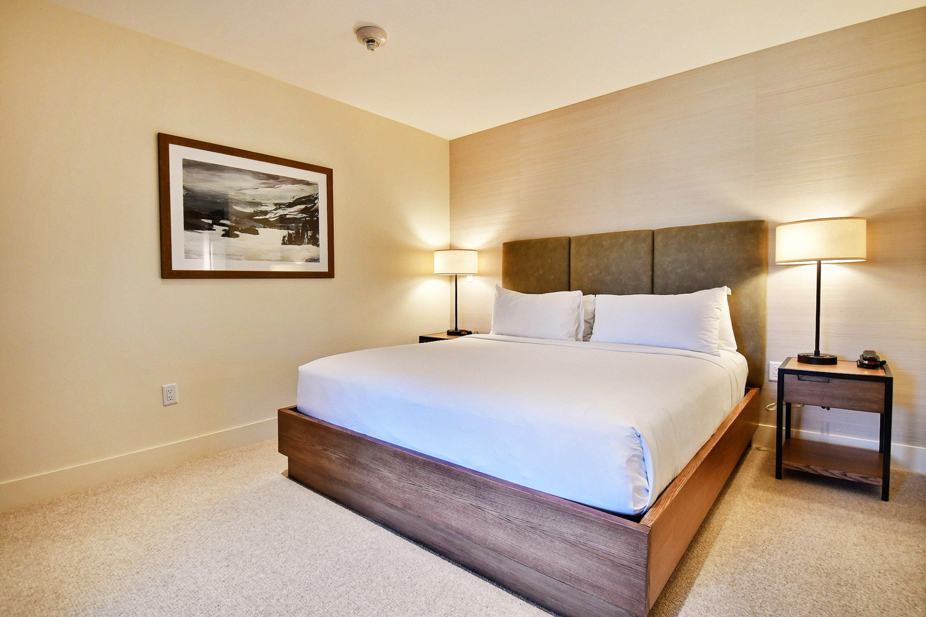 1 BEDROOM, RESIDENCE