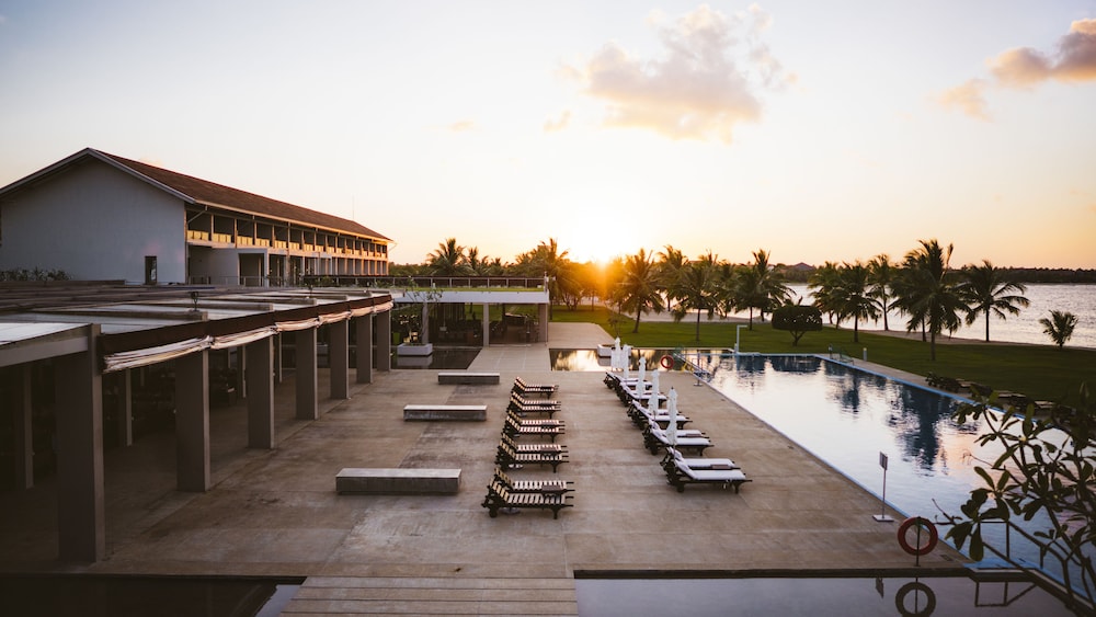 Amaya Beach Passikudah 47/50
