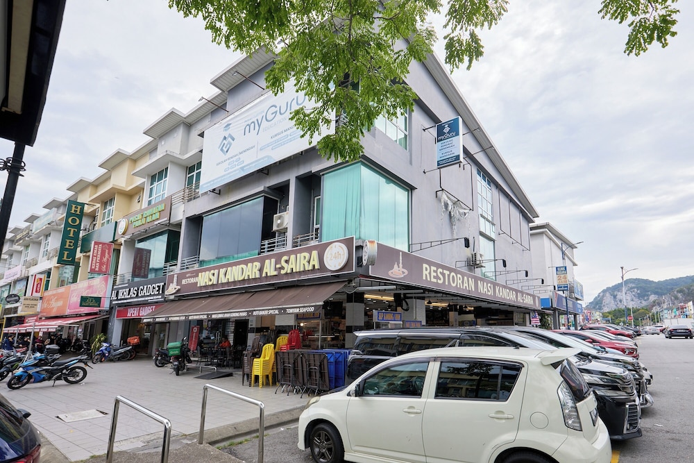 Hotel Inap Sri Gombak 3/50