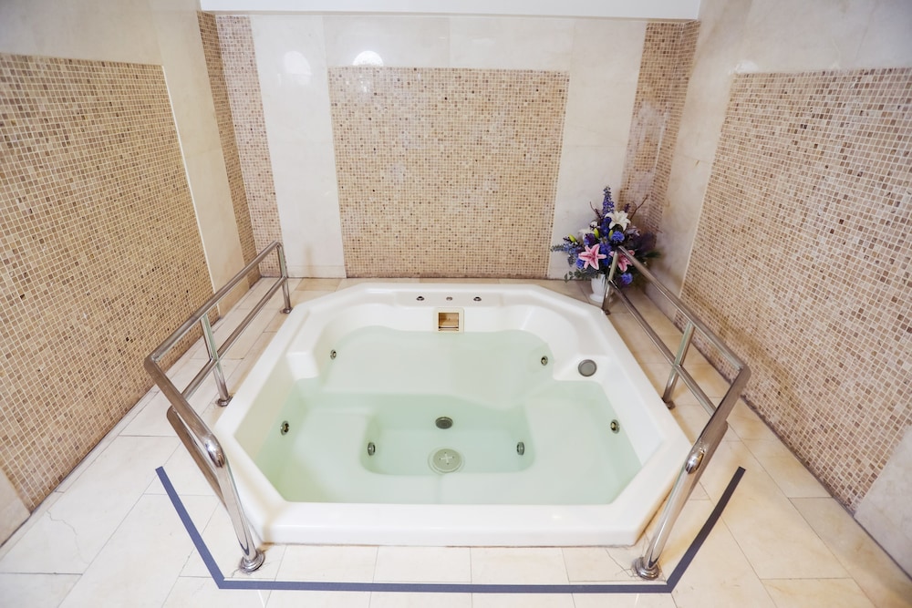 Thaisun Bangkok Hotel 47/47