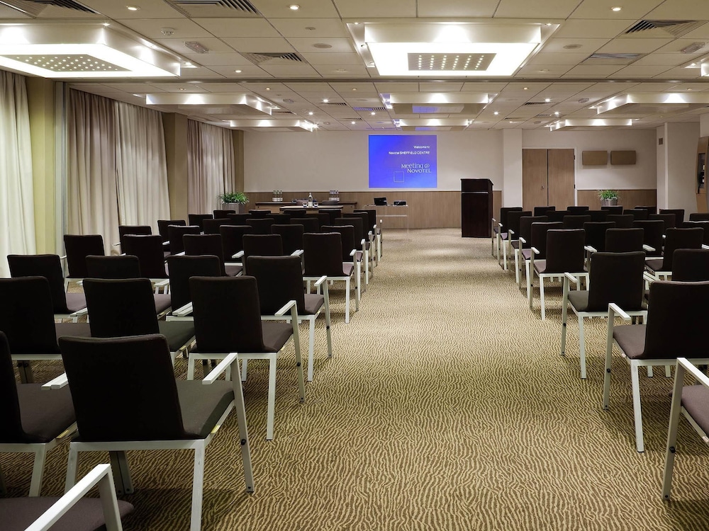 Novotel Sheffield Centre 66/76
