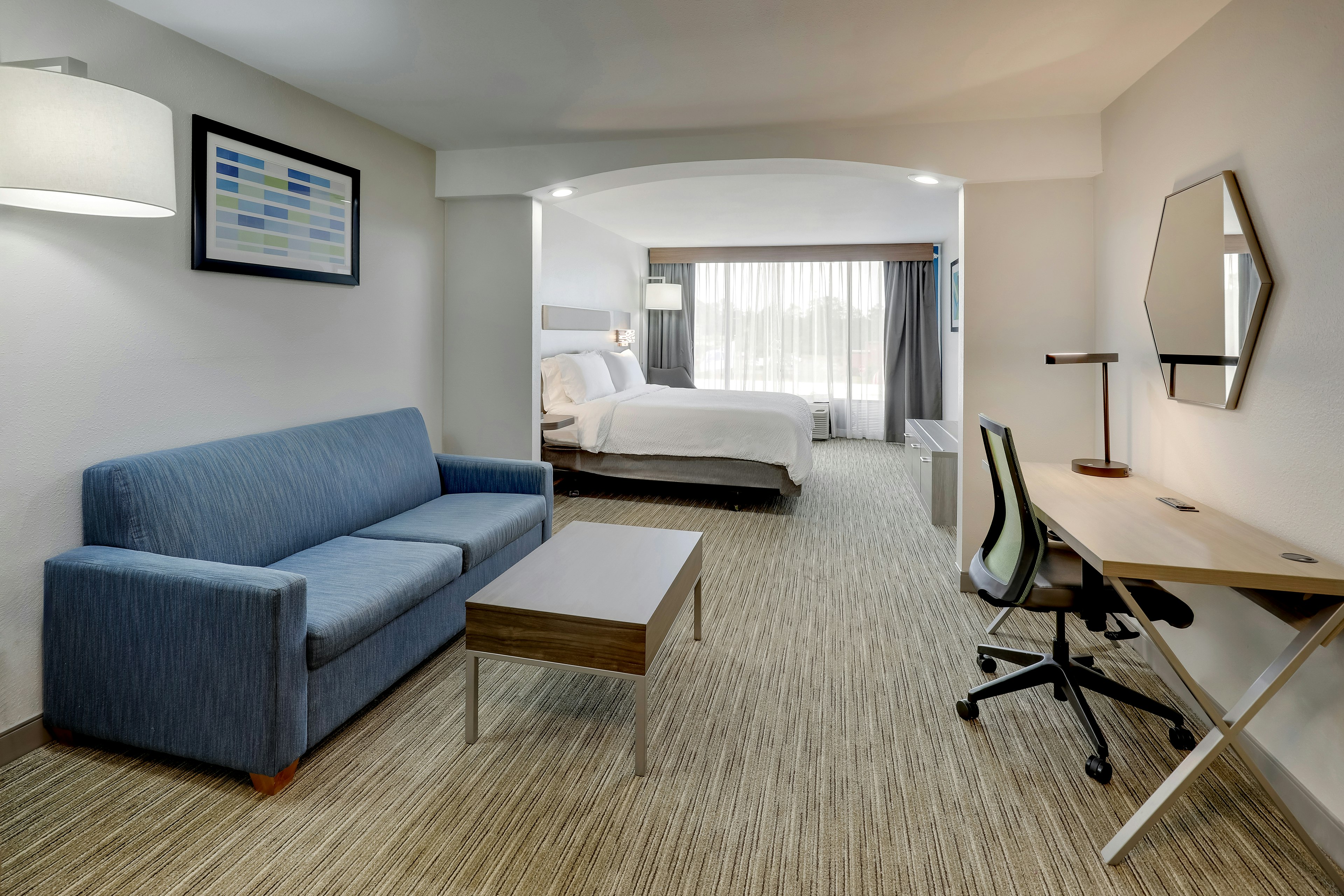 Holiday Inn Express Suites Hinesville East Fort Stewart 34/50