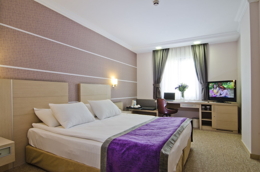STANDARD, DOUBLE BED
