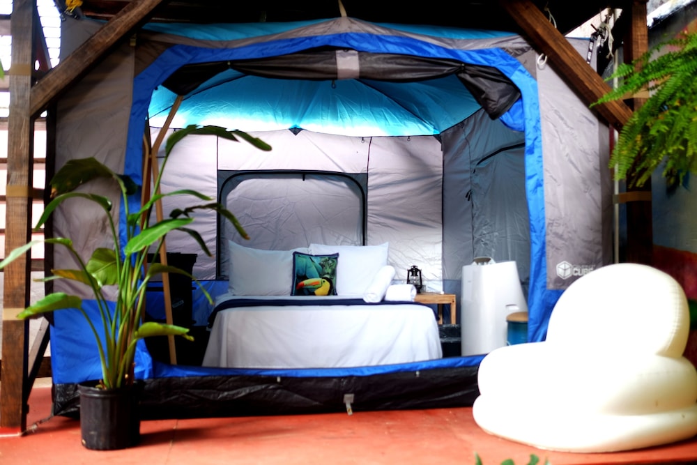 Panama House Bed & Breakfast 25/45