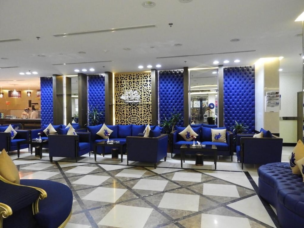 فندق سويس بلو الزهراء(Swiss Blue Al Zahraa Hotel) 15/17