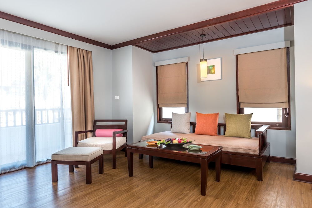 Beyond Samui 27/50