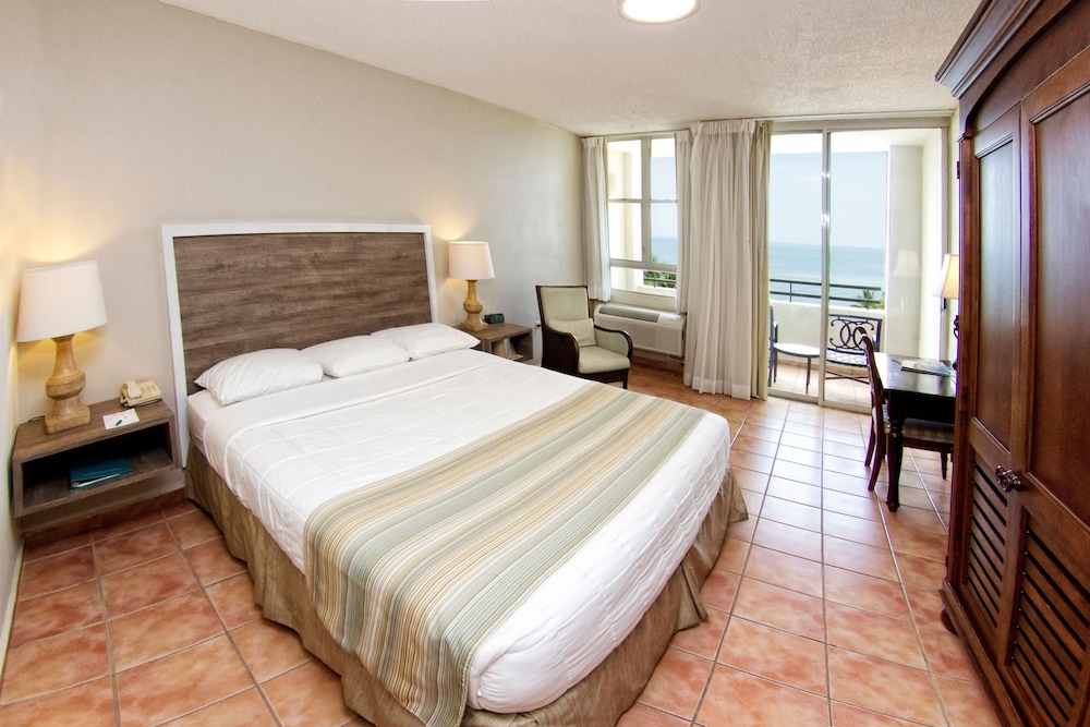 Rincon Beach Resort 24/68