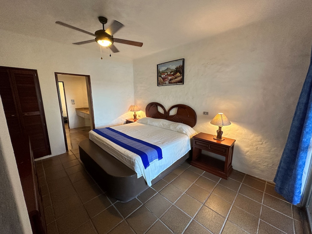 Quijote Inn Hotel 27/67