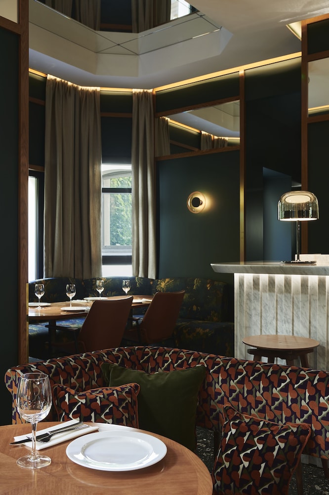 Hotel Le Ballu 50/50