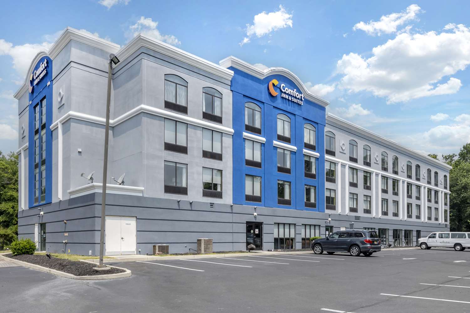 Comfort Inn and Suites Voorhees - Mt. Laurel 13/17