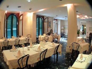 Hotel Savoia E Campana 58/72