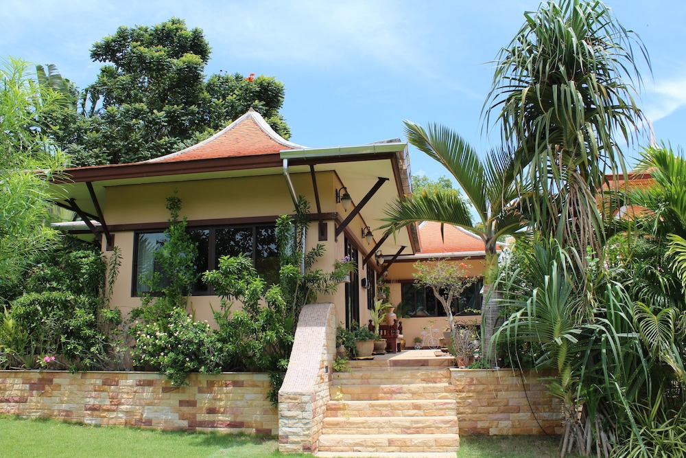 Malee Garden 3/48