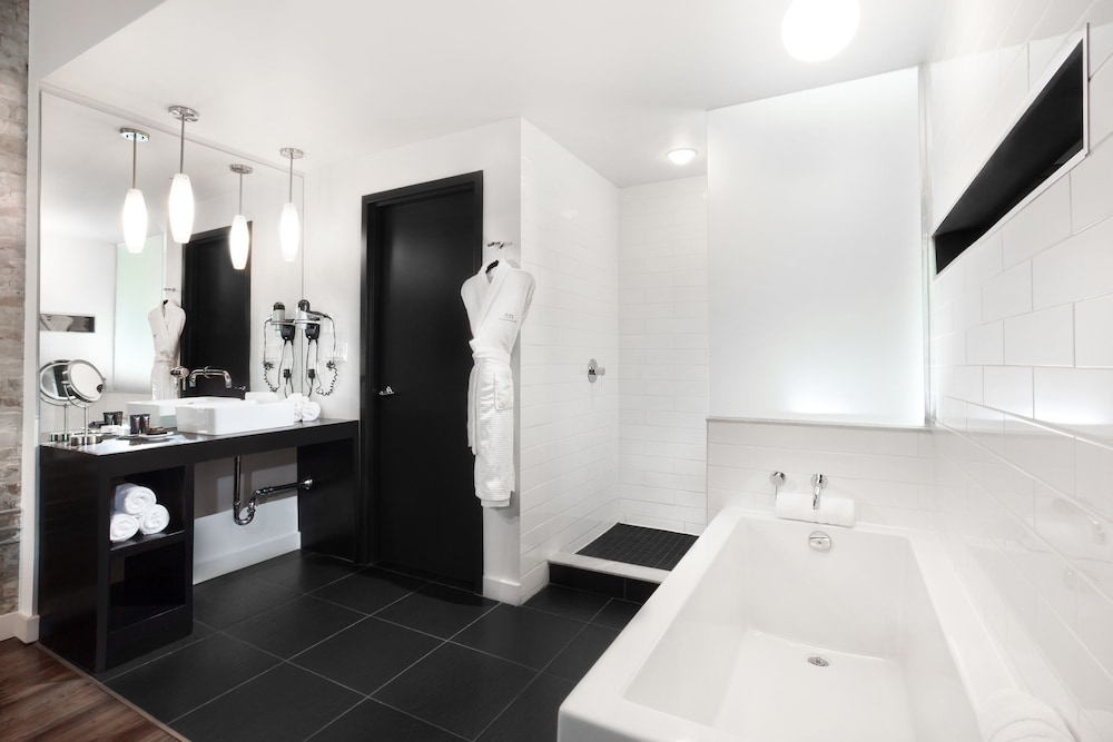 Hotel Metro 23/27