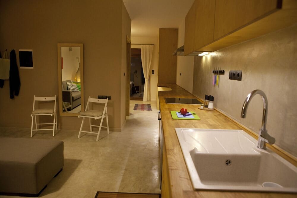 Horizonte Seafront Suites 24/24
