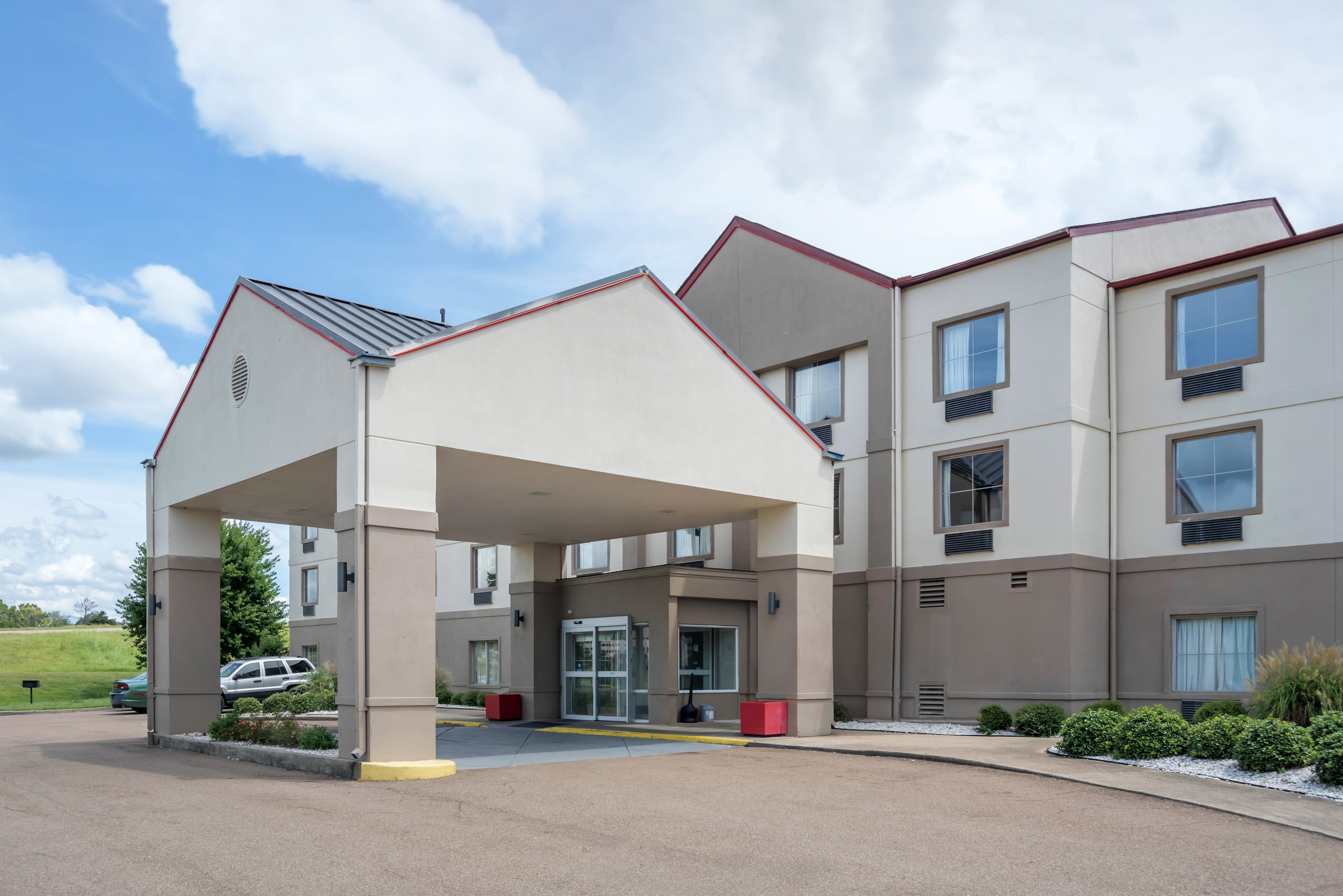 Red Roof Inn Suites Vicksburg 24/27
