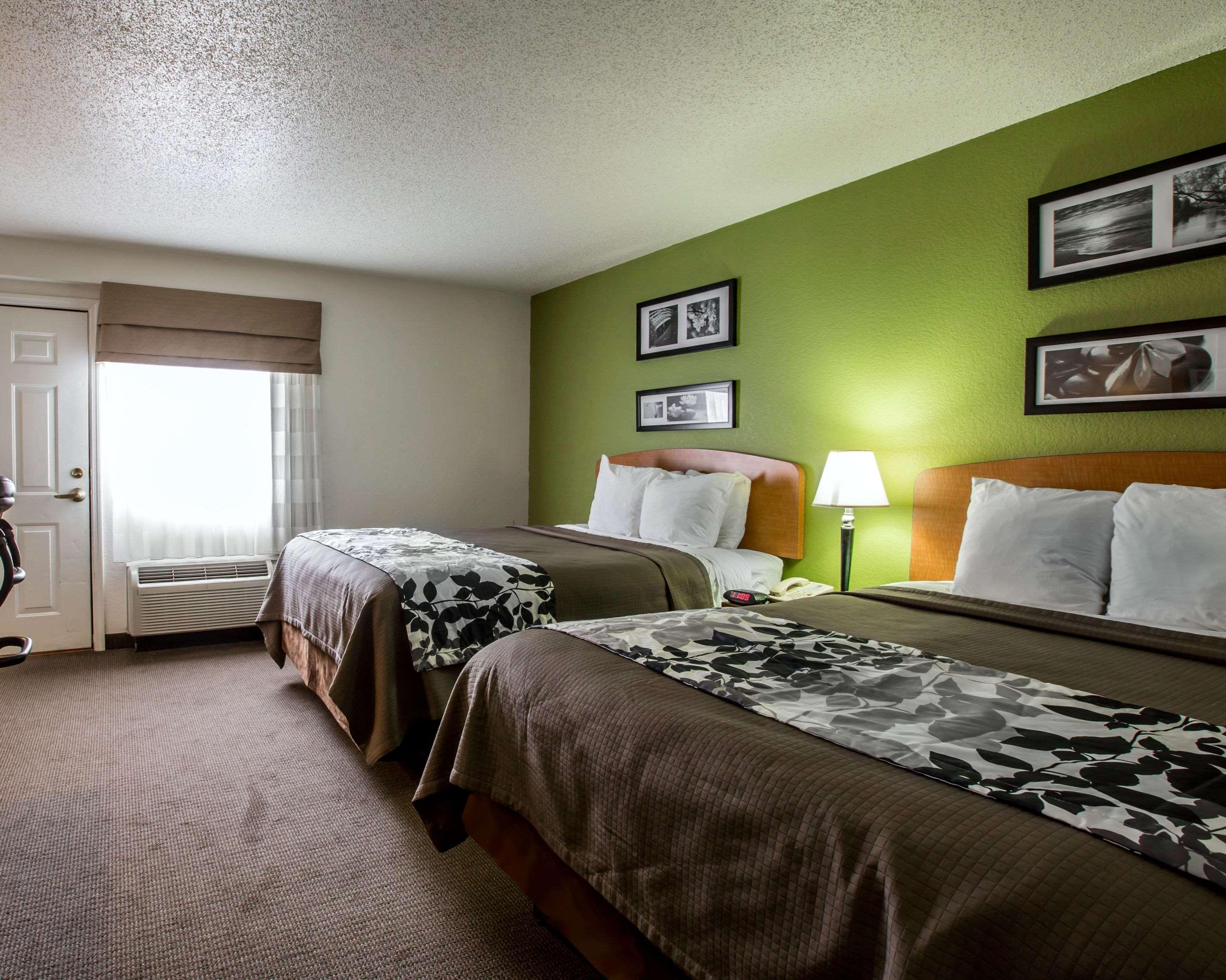 ROOM, 2 QUEEN BEDS
