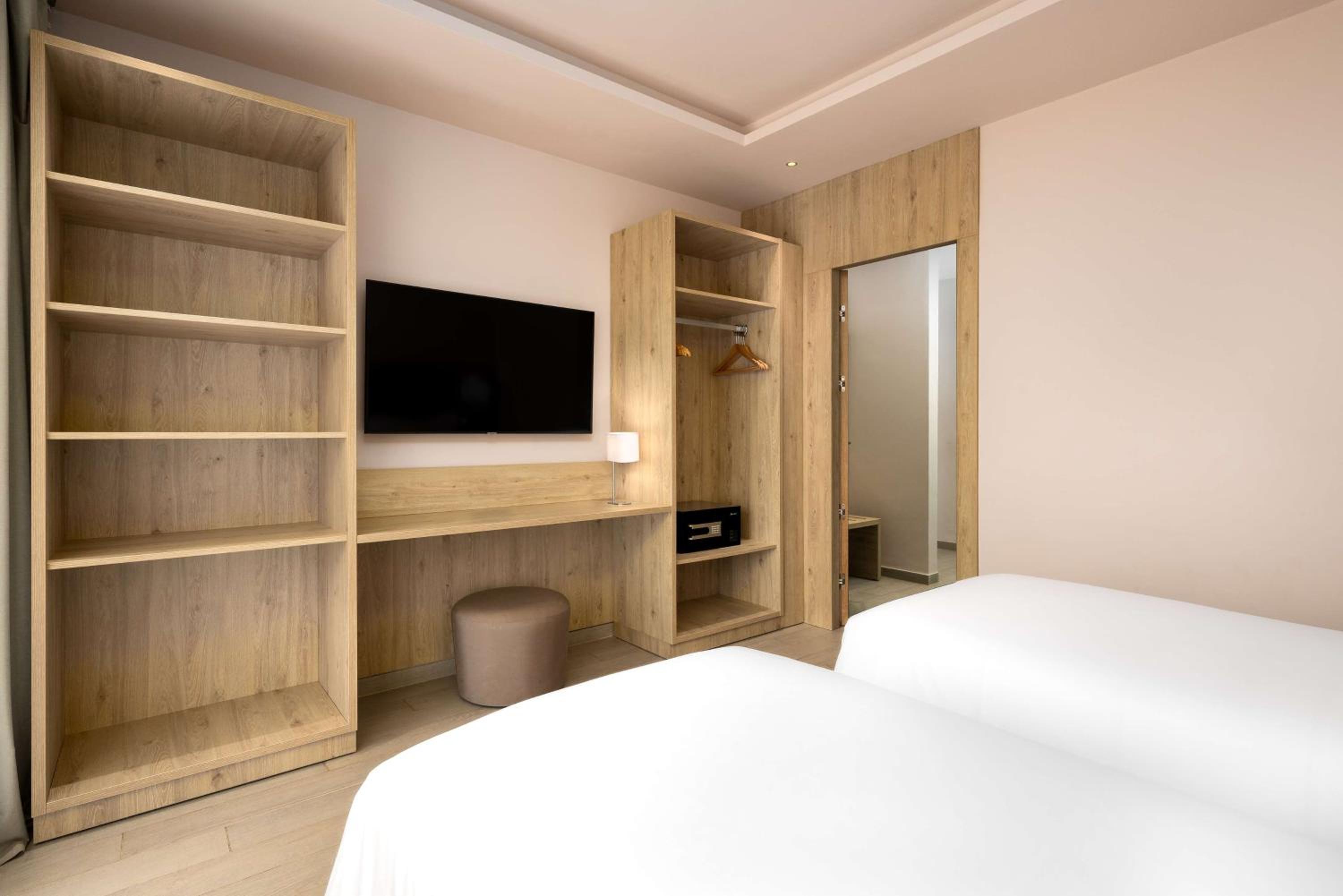 Junior Suite, King Bed, Balcony or Terrace
