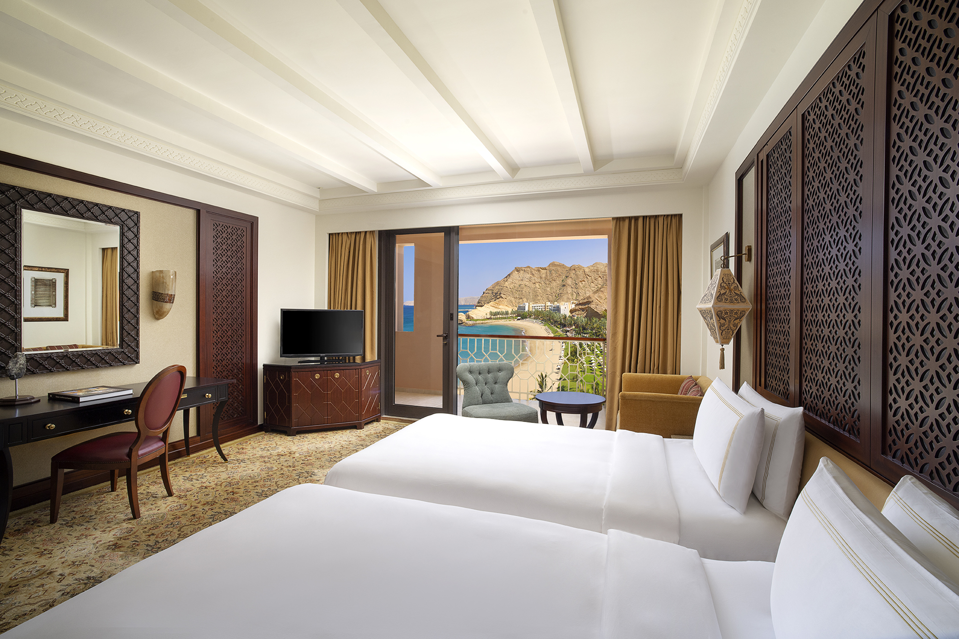 Deluxe, Twin Beds, Accessible